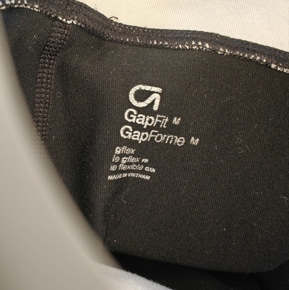 GAPFIT flare leggings - Picture 2 of 3